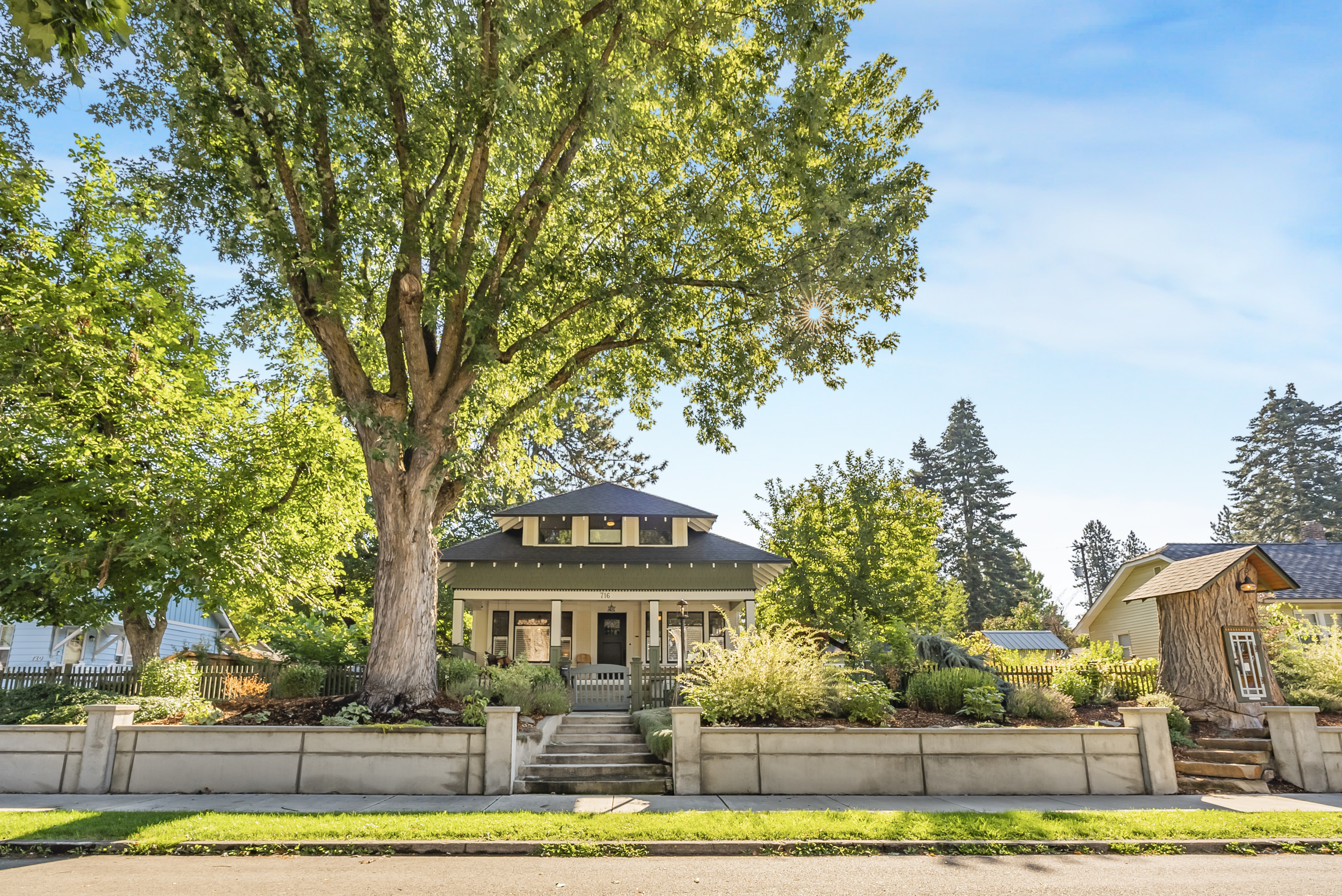 Portland real estate exterior photography curb appeal